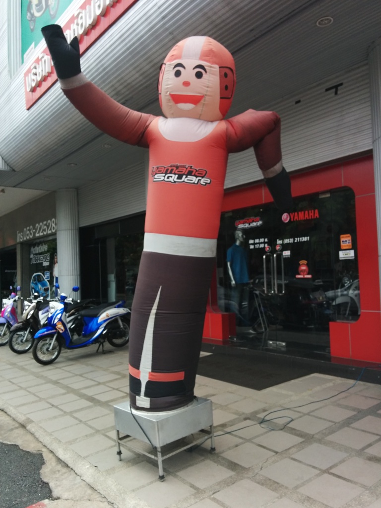 很好笑的吹氣公仔