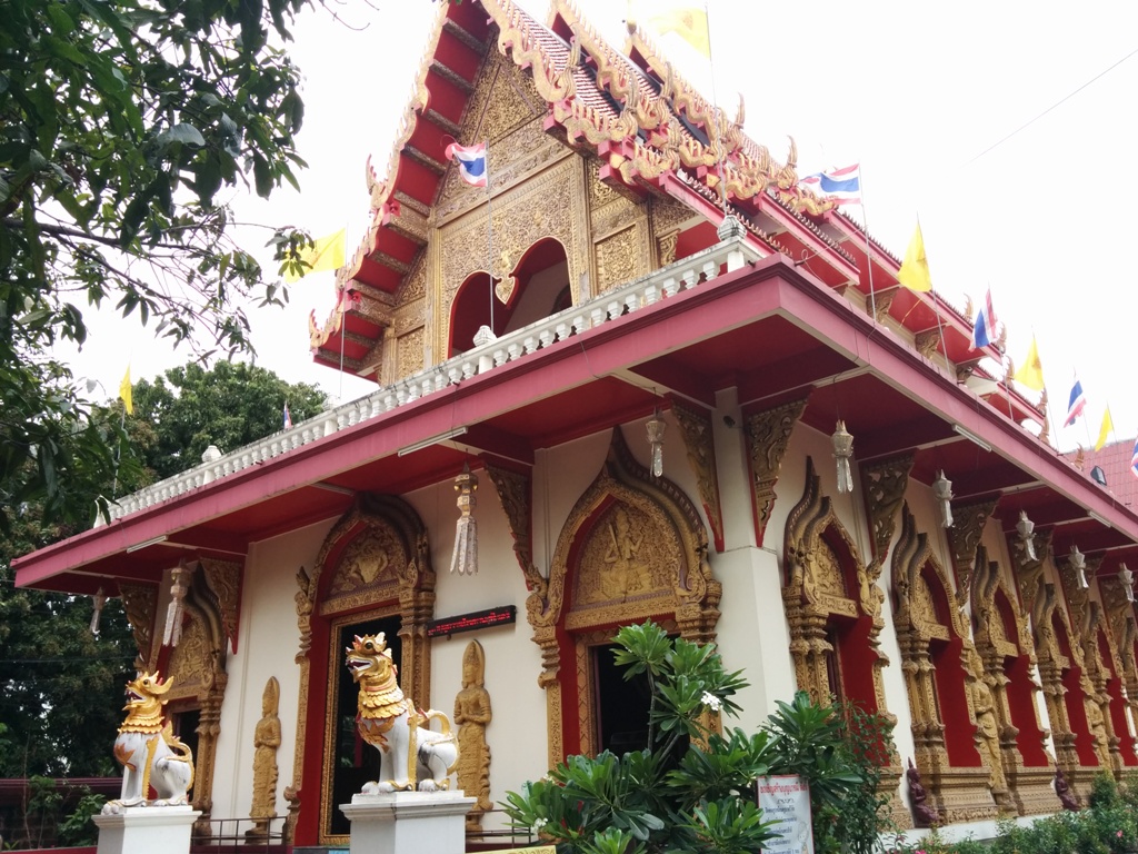 沿途看到的泰國廟宇