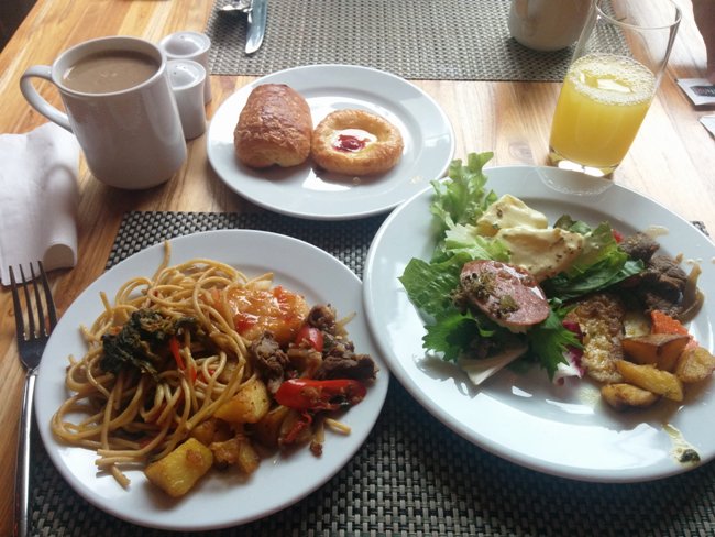 非常震撼的布吉「早餐」