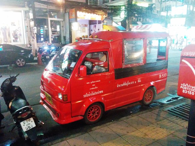 讓我想起可口可樂的tuktuk