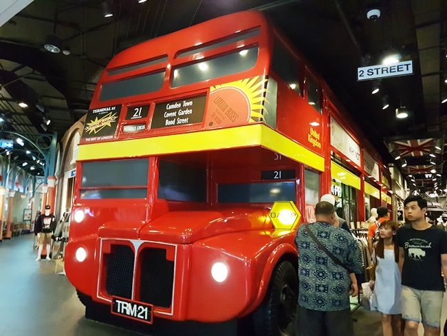 英國懷舊雙層巴士