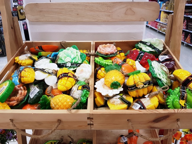 很多很香的水果