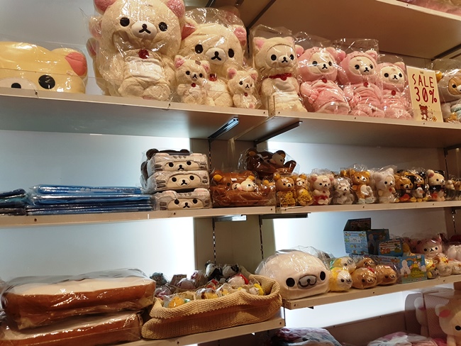 很多鬆馳熊公仔