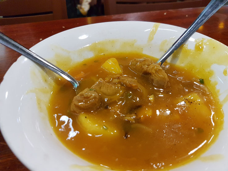 老闆請吃的越南咖喱