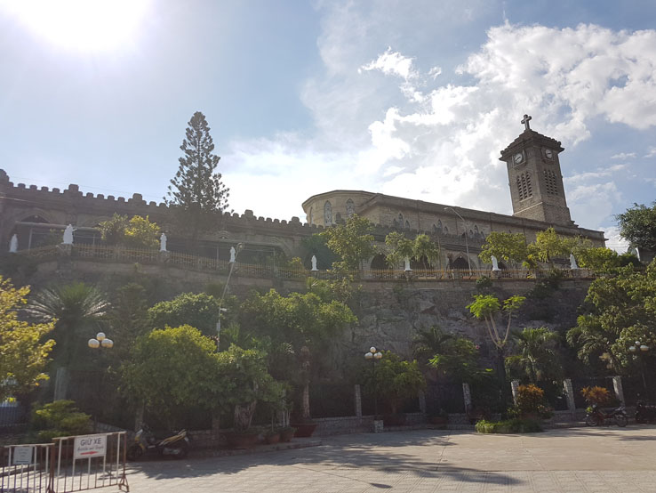 20分鐘的路程到大教堂