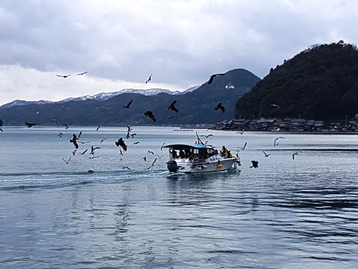 觀光船被海歐圍