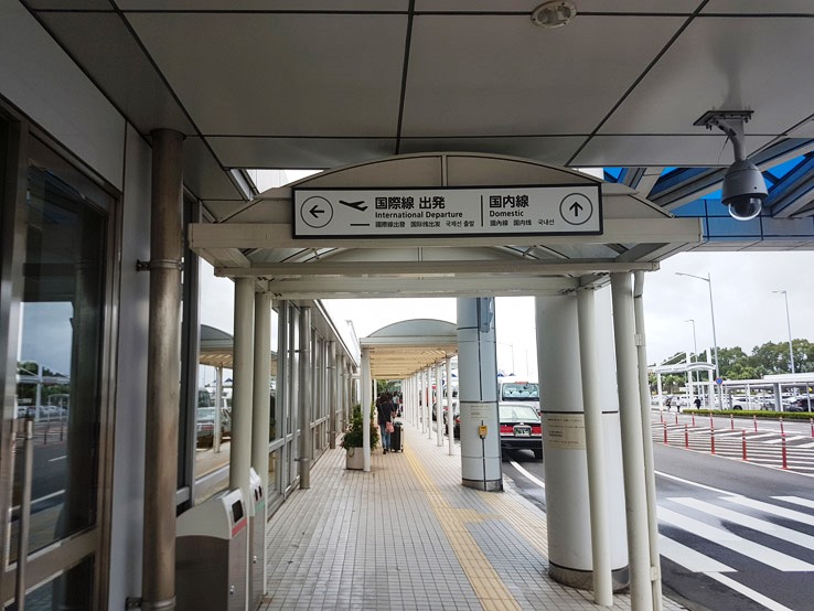 巴士站在國內線